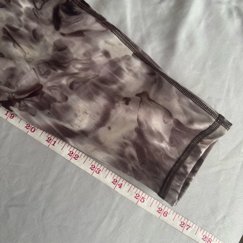 Gymshark Elevate Leggings size XL Cement Brown Spray Dye - Picture 11 of 11